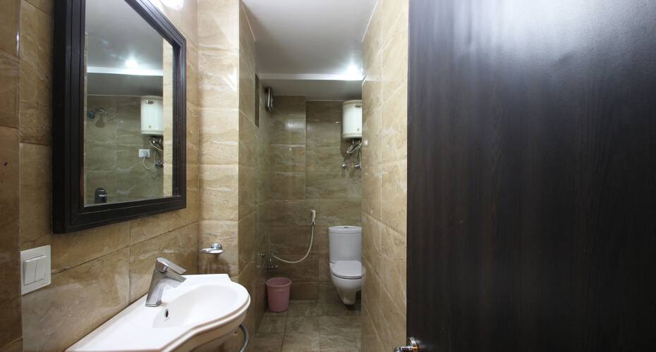 Hotel Himalayan Breeze, Mussoorie 4